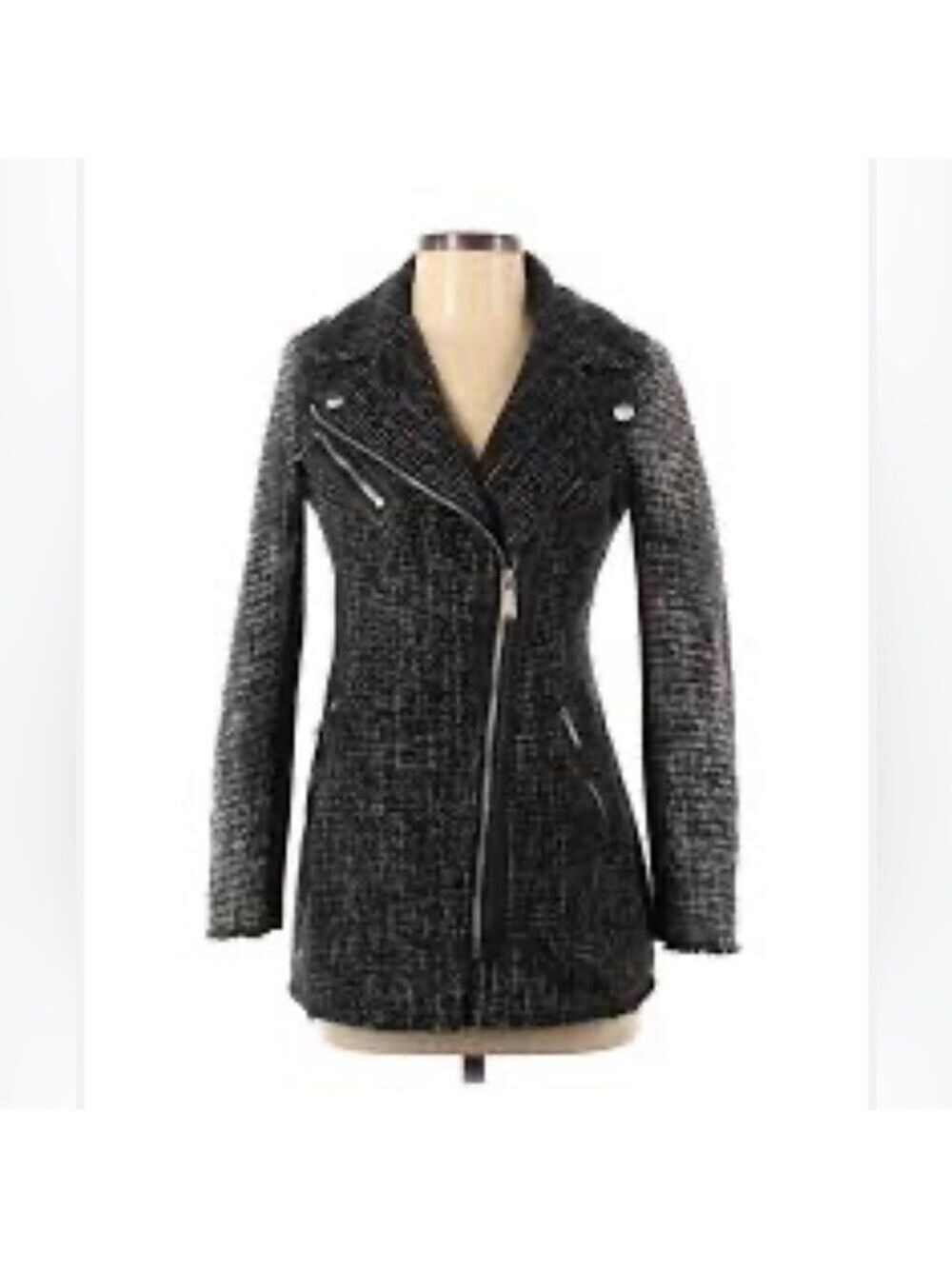 Women’s BCBG Black & White Woven Coat Size Small!